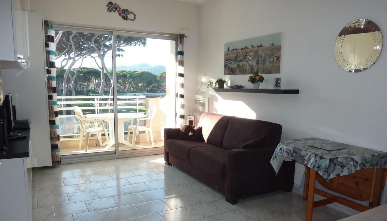 Studio Residence Bona, Vue Hippodrome Et Mer, Clim 히에레 외부 사진
